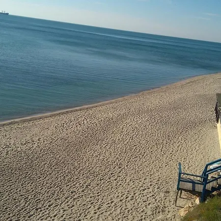 Gasthuis Hemingway In Happy Varna